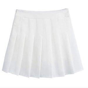 Pleated skirt